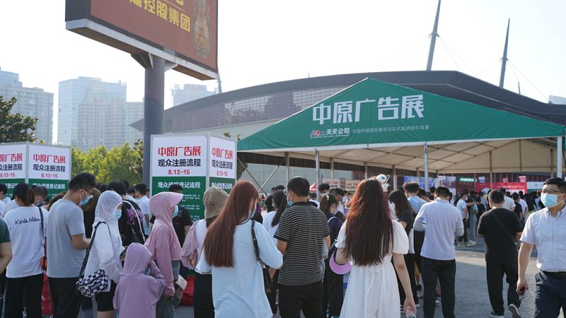 小标题一：logo设计在小公司品牌建设中的重要性